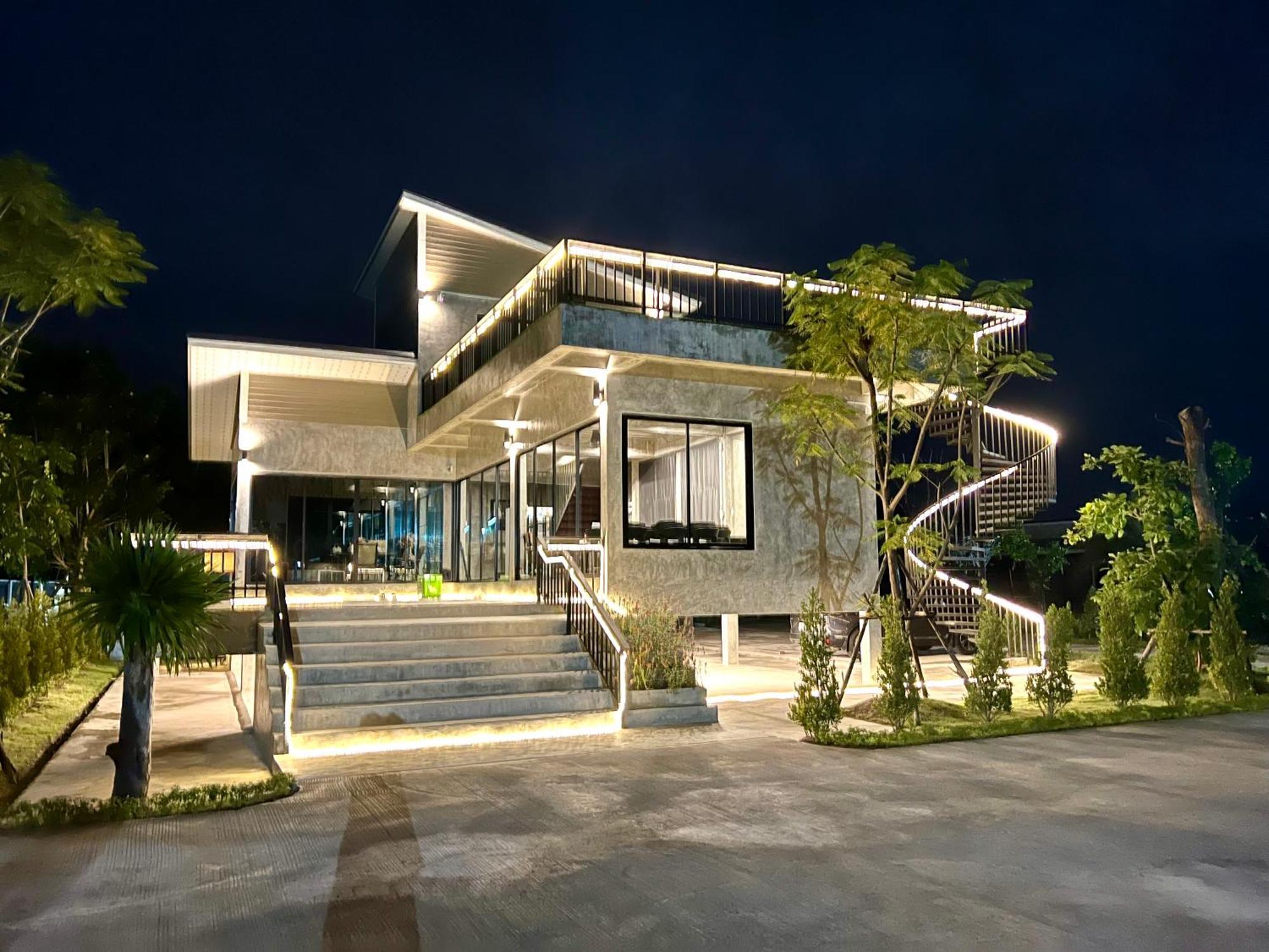 Farm View Resort @Uthai Thani ฟาร์มวิว รีสอร์ท อุทัยธานี Nong Khayang 外观 照片